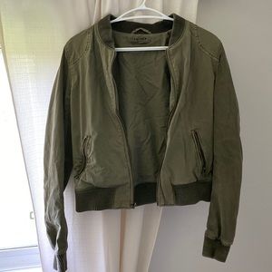 talula army green bomber size small
